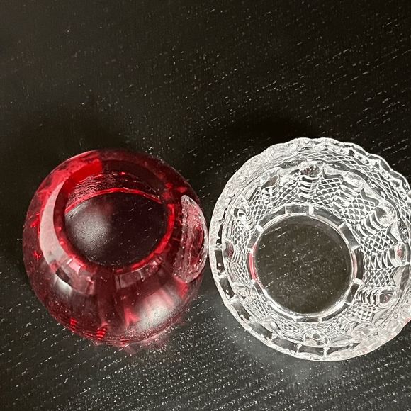 Vintage Fenton Red Hand Painted Girl Fairy Lamp w/ Diamond Cut Base - Picture 3 of 7